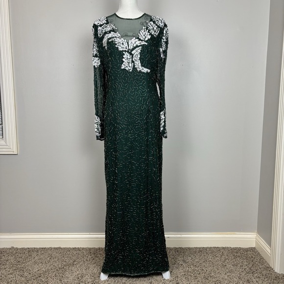 Vtg Scala Gown Large Green Silk Beaded Sequin Lined Gala Party Event Glam Dress Vtg Scala Gown Large Green Silk Beaded Sequin Lined Gala Party Event Glam Dress
